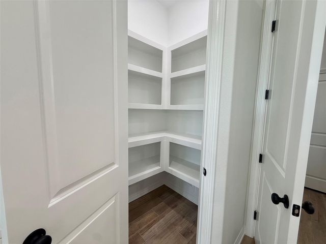 724 Eagle Crest DR, Salado, TX 76571