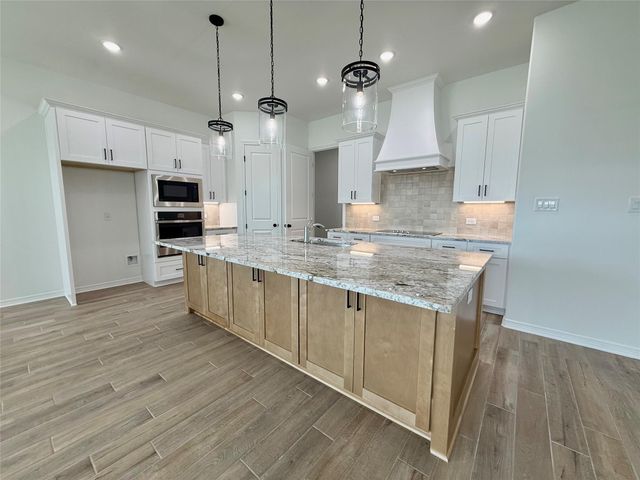 724 Eagle Crest DR, Salado, TX 76571