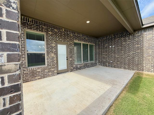 724 Eagle Crest DR, Salado, TX 76571