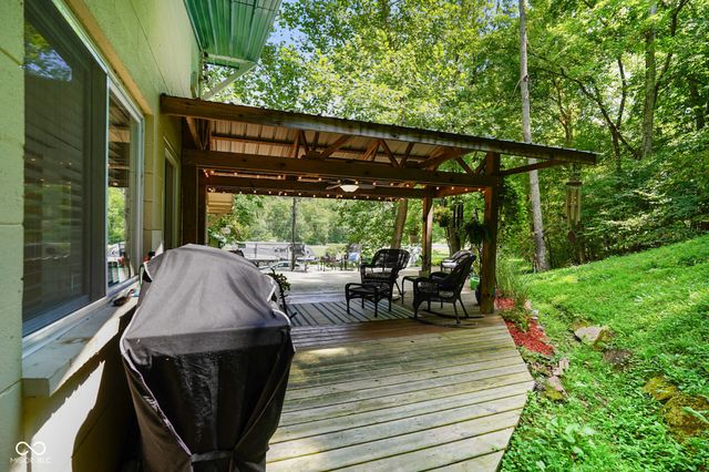 3978 State Road 135 S, Nashville, IN 47448