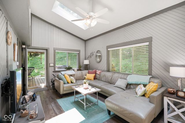 3978 State Road 135 S, Nashville, IN 47448