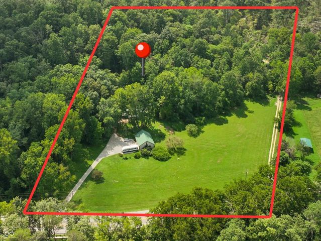 3978 State Road 135 S, Nashville, IN 47448