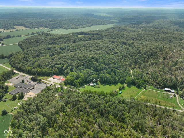 3978 State Road 135 S, Nashville, IN 47448