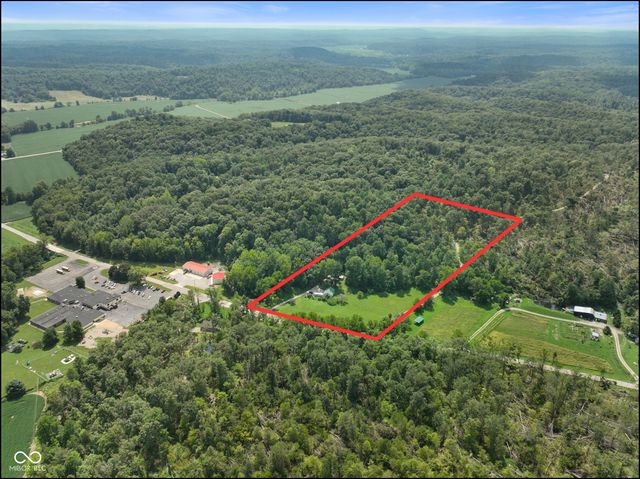 3978 State Road 135 S, Nashville, IN 47448