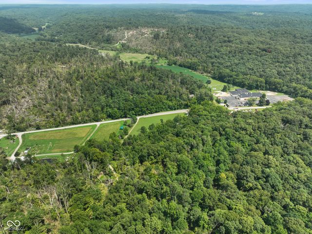 3978 State Road 135 S, Nashville, IN 47448