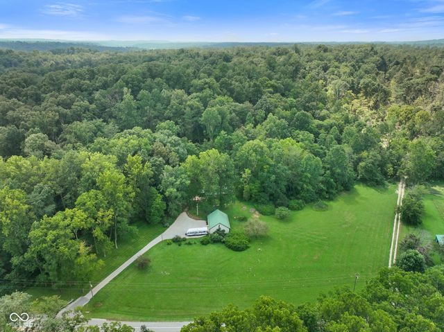 3978 State Road 135 S, Nashville, IN 47448