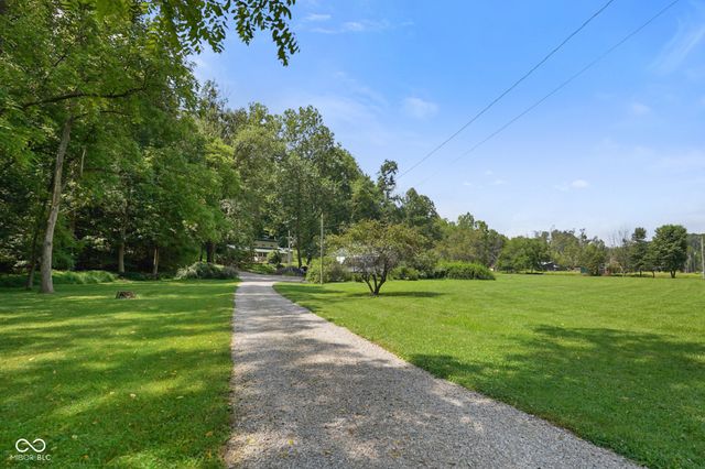 3978 State Road 135 S, Nashville, IN 47448