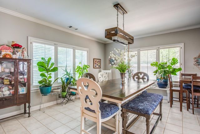 9401 CANABRIDGE DR, Lakeland, TN 38002