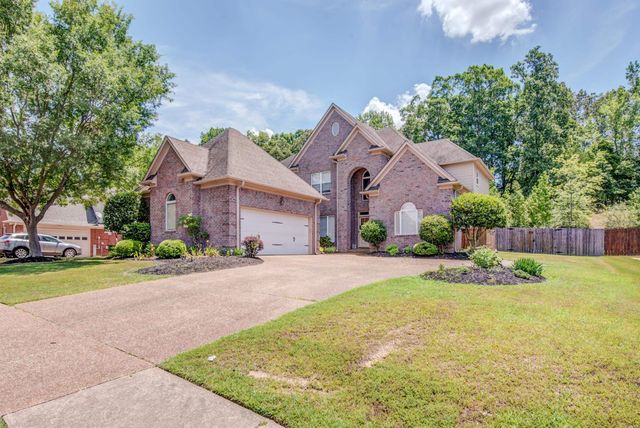 9401 CANABRIDGE DR, Lakeland, TN 38002