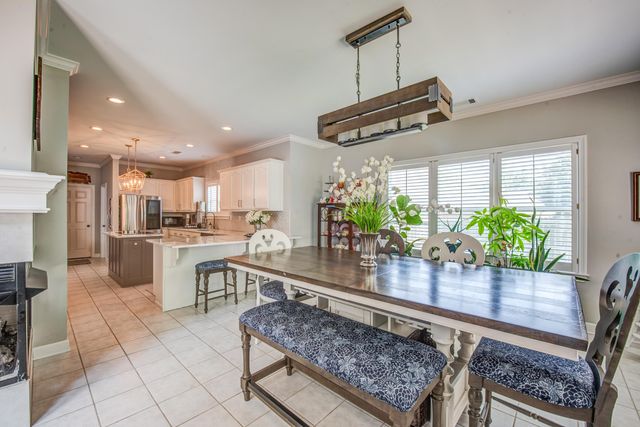 9401 CANABRIDGE DR, Lakeland, TN 38002