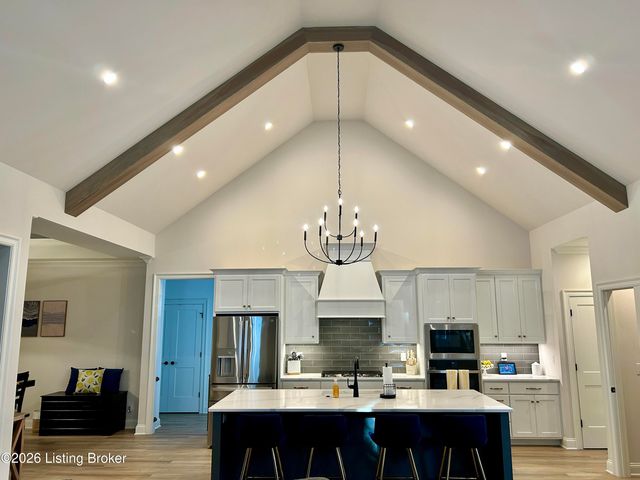228 Maple Valley Rd, Louisville, KY 40245