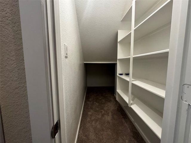 1542 Rustling Creek Drive, Missouri City, TX 77459