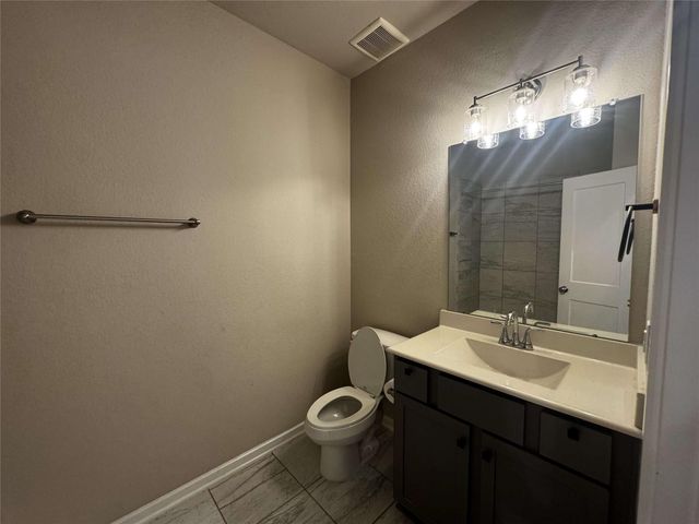 1542 Rustling Creek Drive, Missouri City, TX 77459