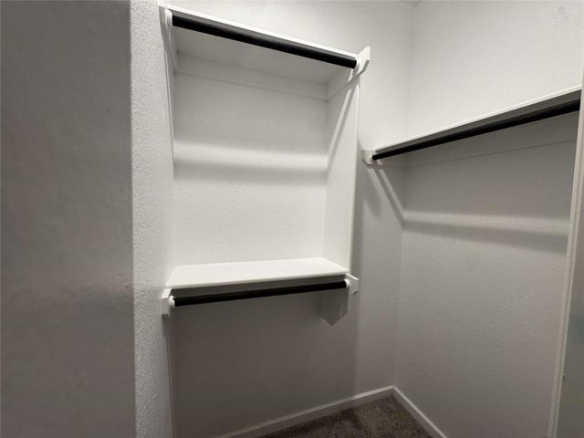 1542 Rustling Creek Drive, Missouri City, TX 77459