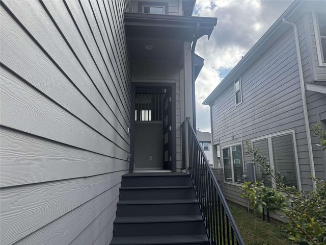 1542 Rustling Creek Drive, Missouri City, TX 77459