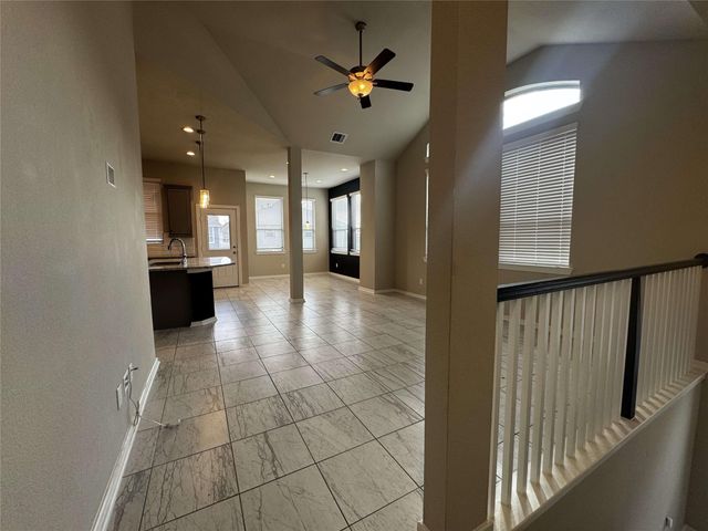 1542 Rustling Creek Drive, Missouri City, TX 77459