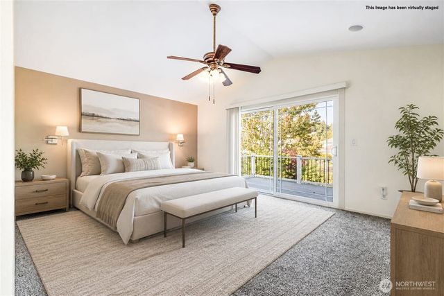 915 N Laurel Lane, Tacoma, WA 98406