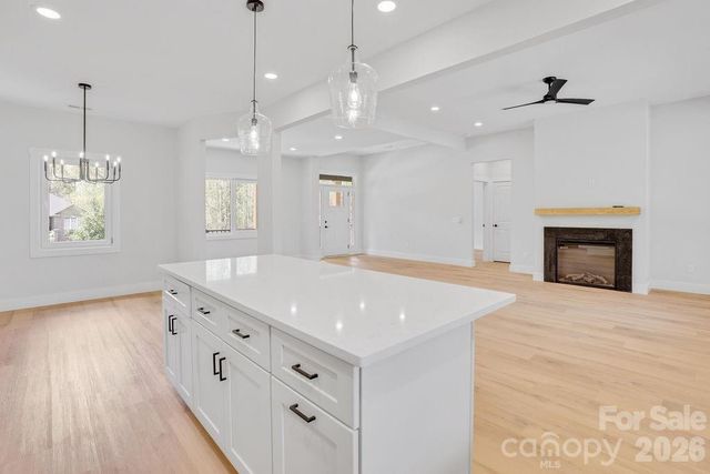 145 Creekwood Drive, Dallas, NC 28034