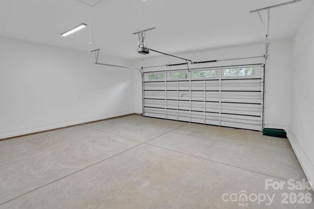 145 Creekwood Drive, Dallas, NC 28034