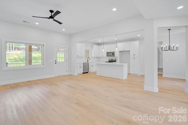 145 Creekwood Drive, Dallas, NC 28034