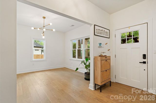 1900 Arnold Drive, Charlotte, NC 28205