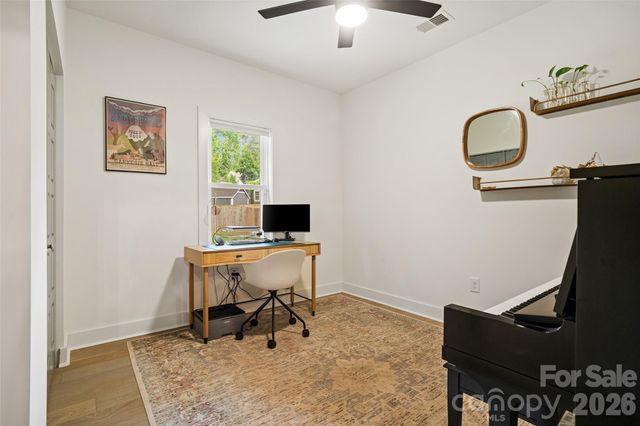 1900 Arnold Drive, Charlotte, NC 28205