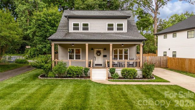 1900 Arnold Drive, Charlotte, NC 28205