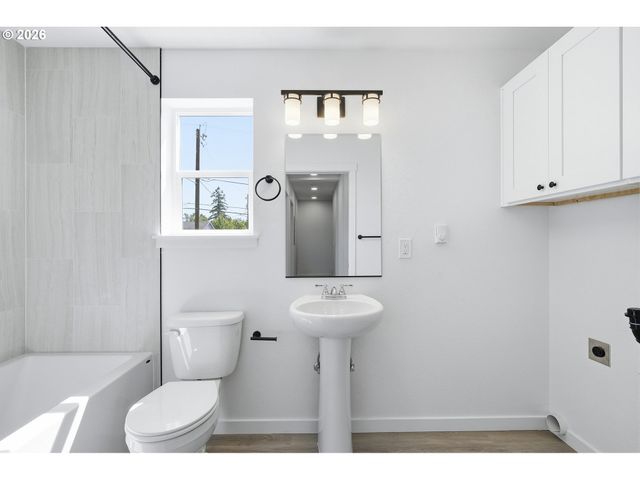 2701 Se 85TH Ave A, Portland, OR 97266