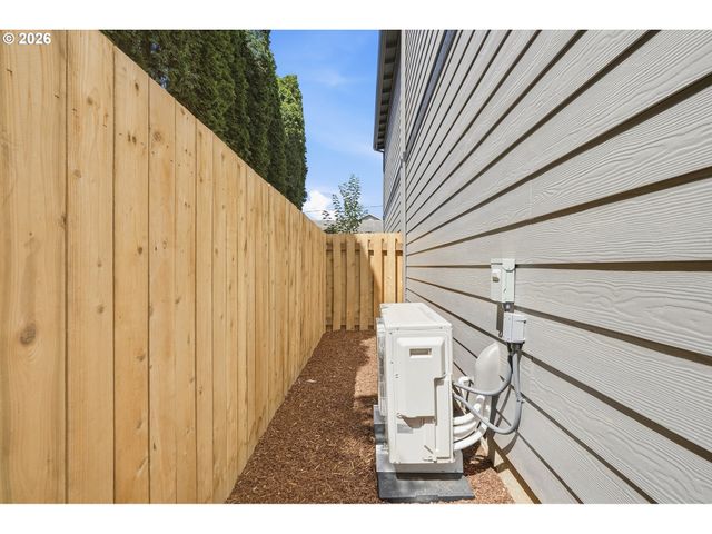 2701 Se 85TH Ave A, Portland, OR 97266