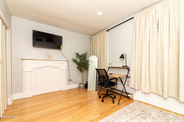 43 Myrtle Avenue, Albany, NY 12202