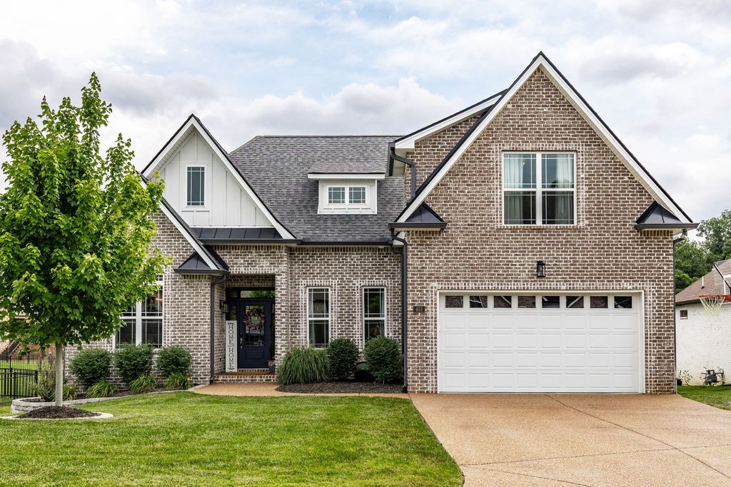 403 Hunter Bryce Ln, Lebanon, TN 37087