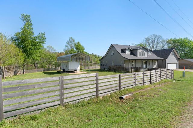 47 Lakeview Road, Houston, AR 72070