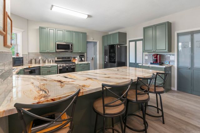 47 Lakeview Road, Houston, AR 72070