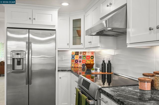 5201 Terra Granada Dr 2B, Walnut Creek, CA 94595