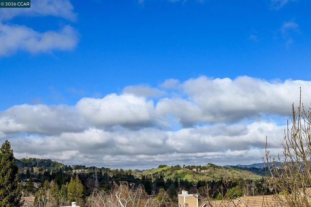 5201 Terra Granada Dr 2B, Walnut Creek, CA 94595