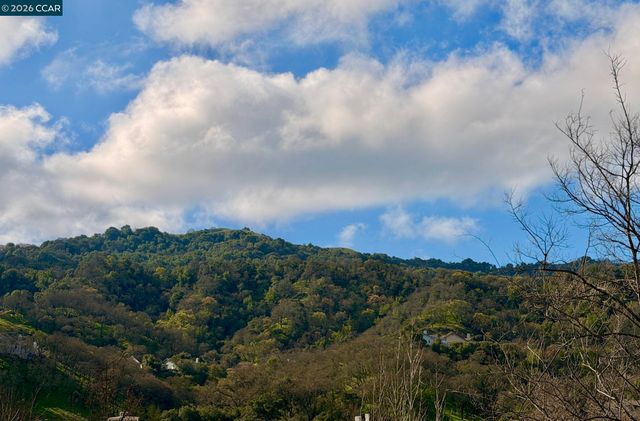 5201 Terra Granada Dr 2B, Walnut Creek, CA 94595