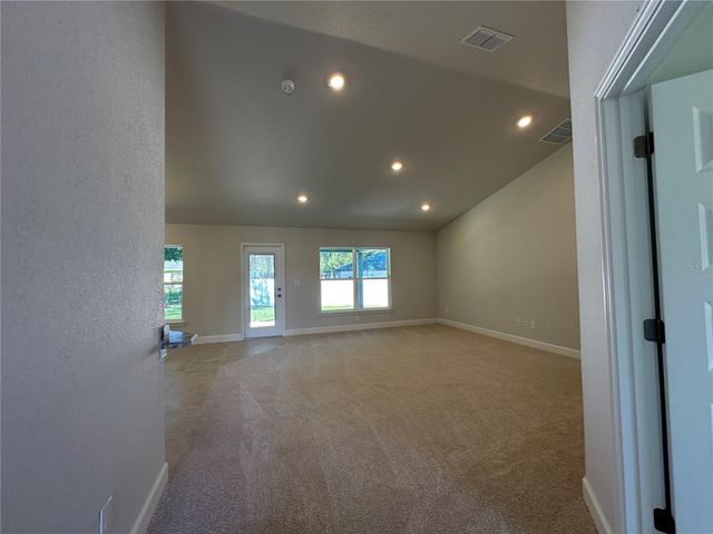 2 PINE COURSE TRAIL, Ocala, FL 34472