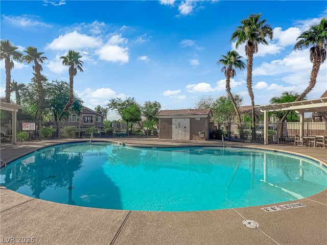 1083 Sheer Paradise Lane 3, Henderson, NV 89002