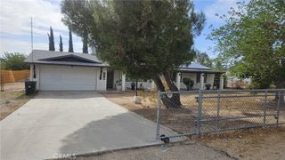 10671 Pinon, Hesperia, CA 92345