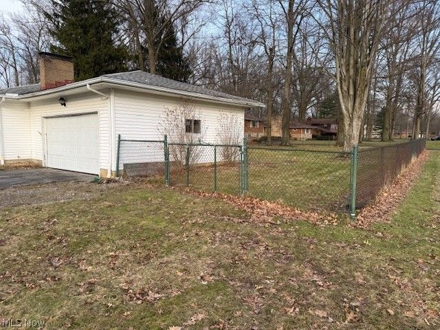 319 Russell Avenue, Cortland, OH 44410