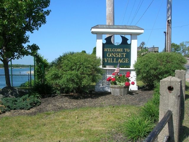 29 Carleton Pl 29, Wareham, MA 02558