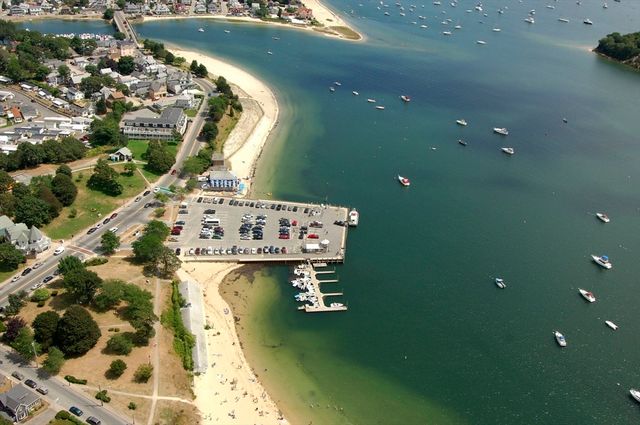 29 Carleton Pl 29, Wareham, MA 02558