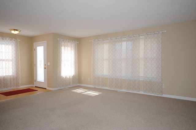 29 Carleton Pl 29, Wareham, MA 02558