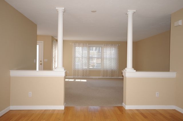 29 Carleton Pl 29, Wareham, MA 02558