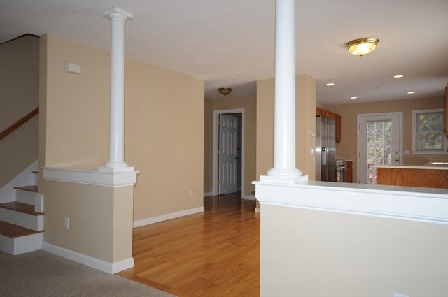 29 Carleton Pl 29, Wareham, MA 02558