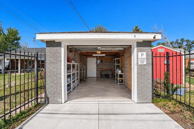 1558 Spruce Street, Denver, CO 80220