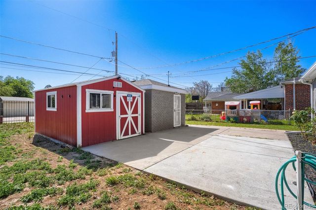 1558 Spruce Street, Denver, CO 80220