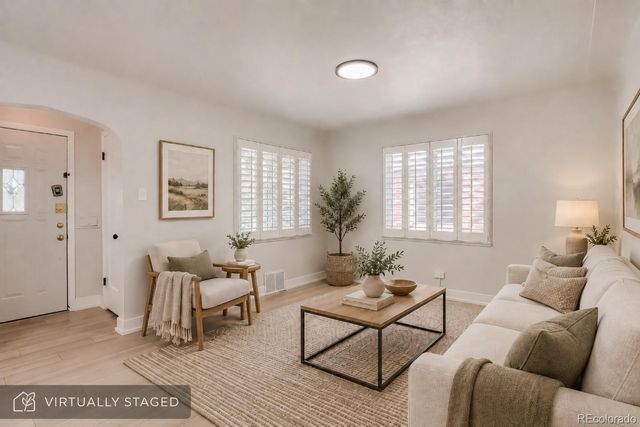 1558 Spruce Street, Denver, CO 80220