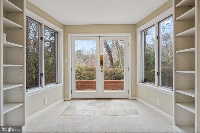 3116 WYNFORD DR, Fairfax, VA 22031