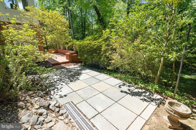 3116 WYNFORD DR, Fairfax, VA 22031